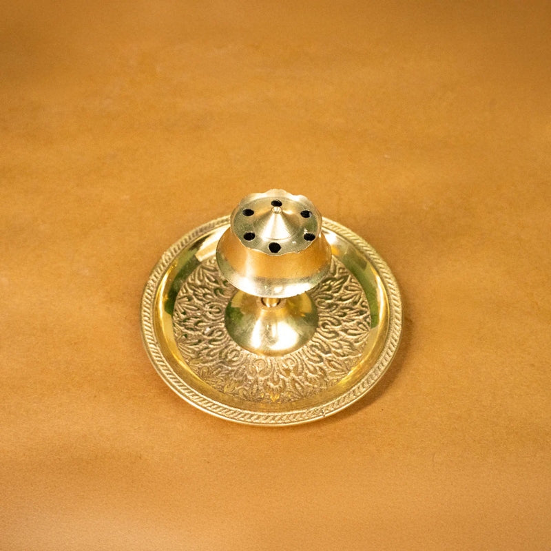 Divya Agardan